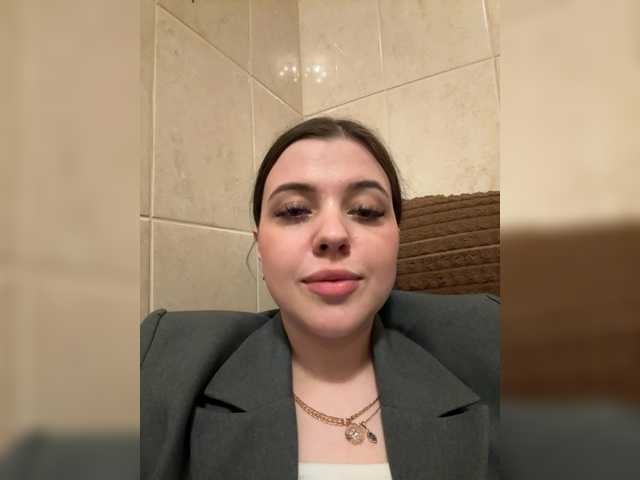 tut-net-seksa's BongaCams show and profile