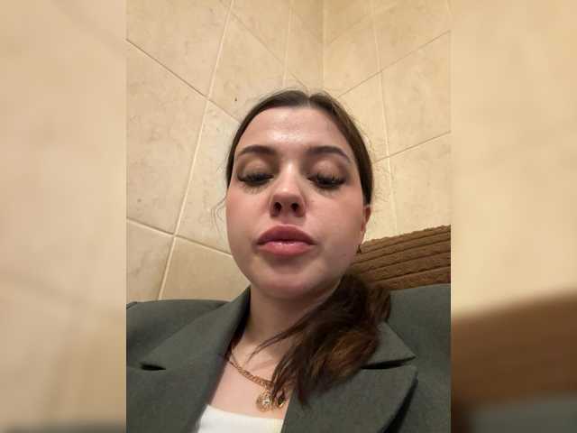 tut-net-seksa's BongaCams show and profile