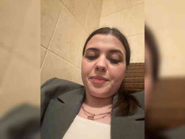 tut-net-seksa Live Webcam on BongaCams