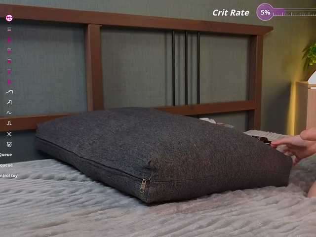 HevenlyRose's BongaCams profile