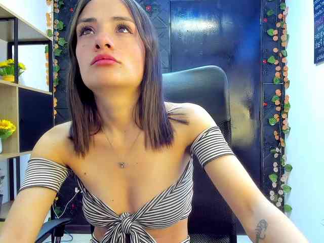 TammyThompson webcam