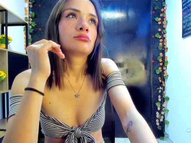 TammyThompson webcam