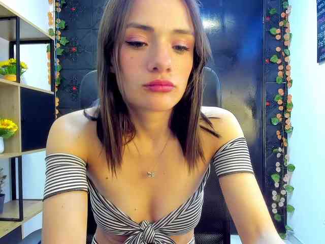 TammyThompson webcam