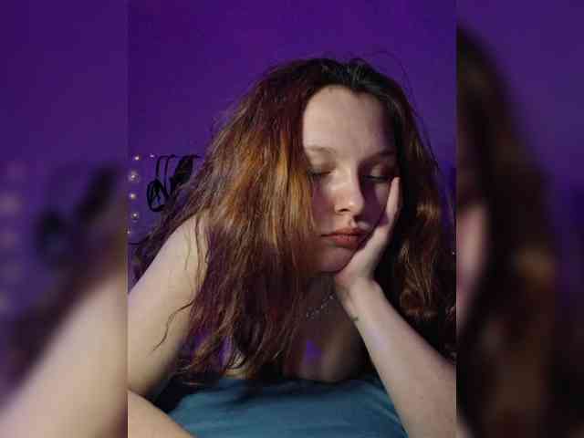 Ronnetta Live Webcam on BongaCams