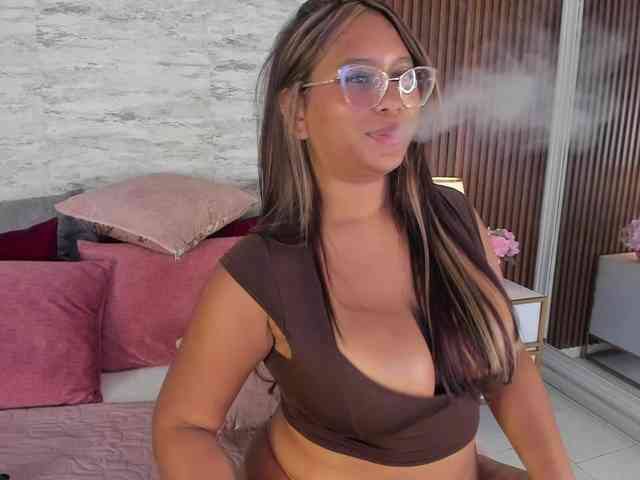 MadisonHunter webcam