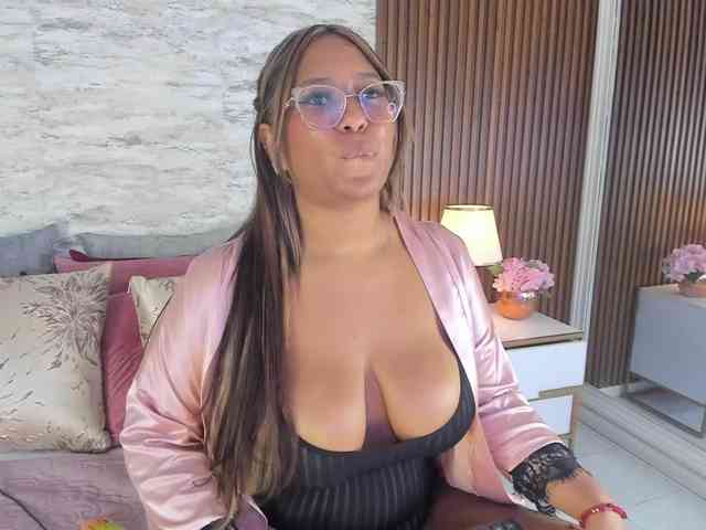 MadisonHunter webcam