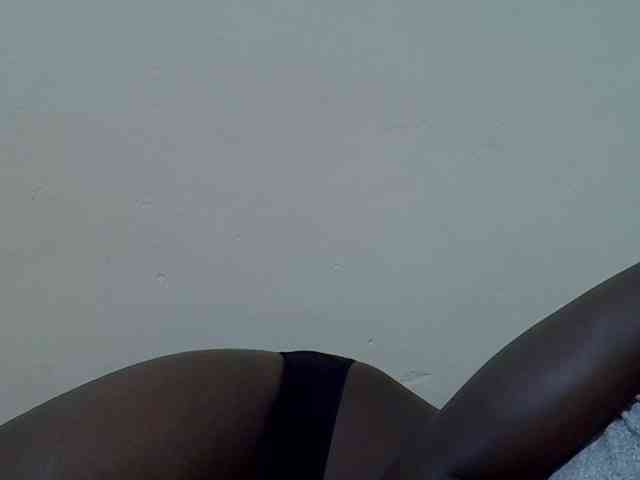 Sexyslim23 Live Webcam on BongaCams