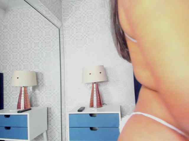 AshleyThompson webcam