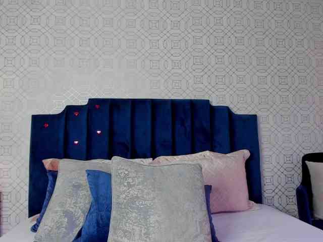 AshleyThompson webcam