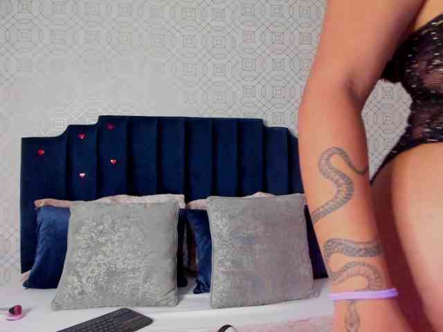 AshleyThompson webcam