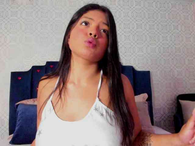 AshleyThompson webcam