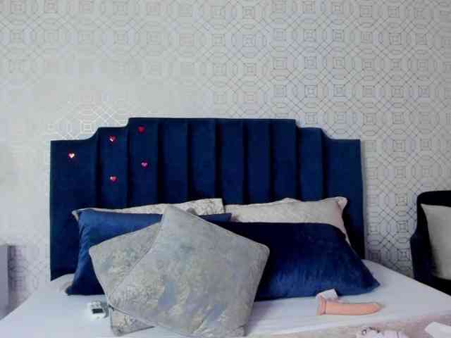 AshleyThompson webcam