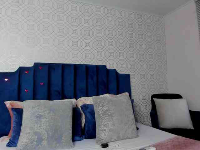 AshleyThompson webcam