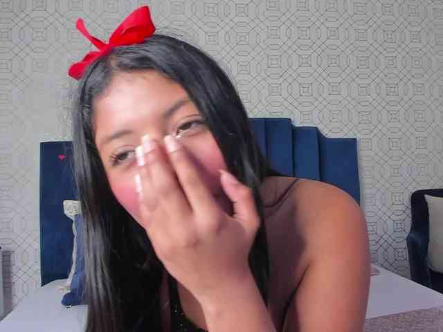 AshleyThompson webcam