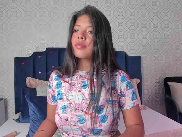 AshleyThompson webcam