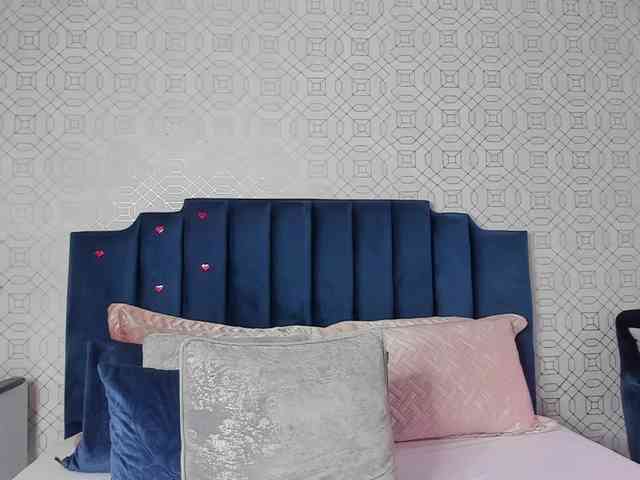 AshleyThompson webcam