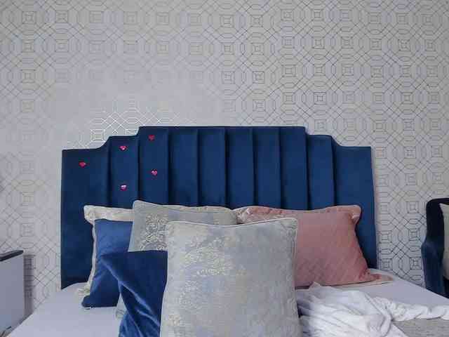 AshleyThompson webcam