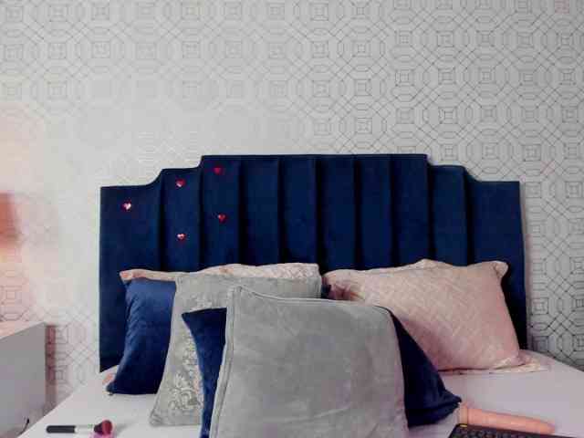 AshleyThompson webcam