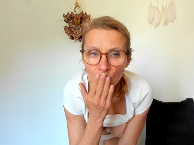 munishpunish's BongaCams show and profile