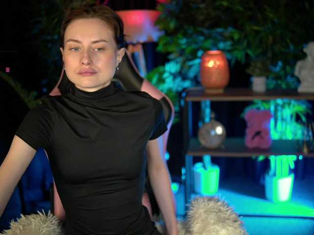 baby-luna webcam stream