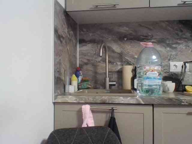 LeliaMercedes webcam