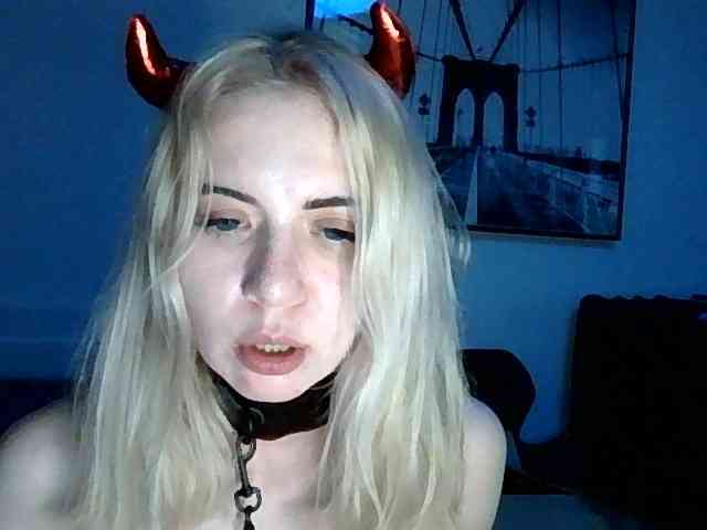 LeliaMercedes webcam