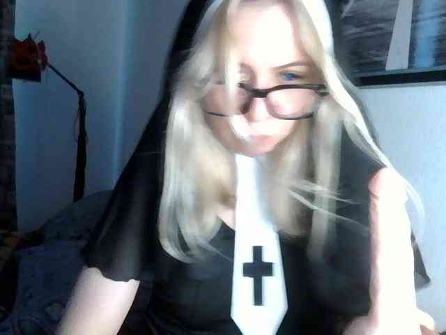 LeliaMercedes webcam