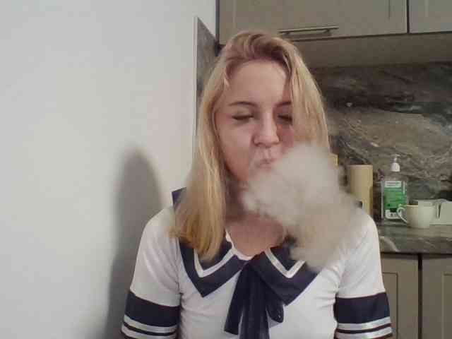 LLeliaMercedes webcam