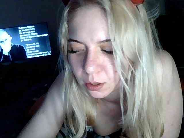 LeliaMercedes webcam