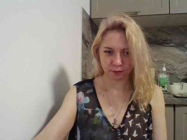 LLeliaMercedes webcam