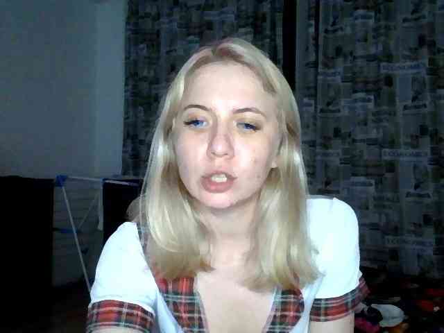 LeliaMercedes webcam