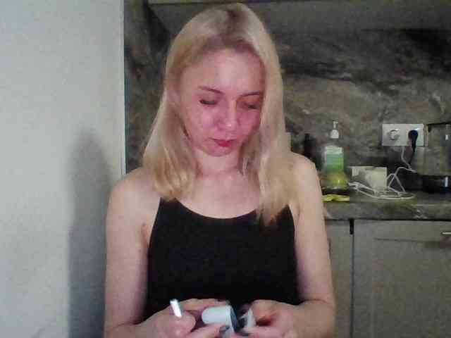 LeliaMercedes webcam