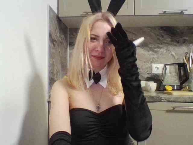 LeliaMercedes webcam