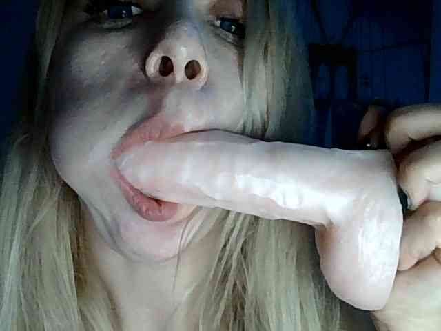 LeliaMercedes webcam