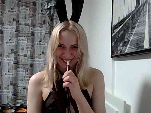 LeliaMercedes webcam