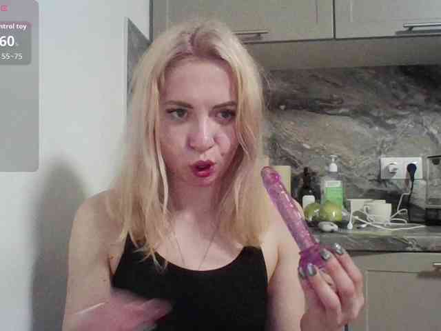 LeliaMercedes webcam