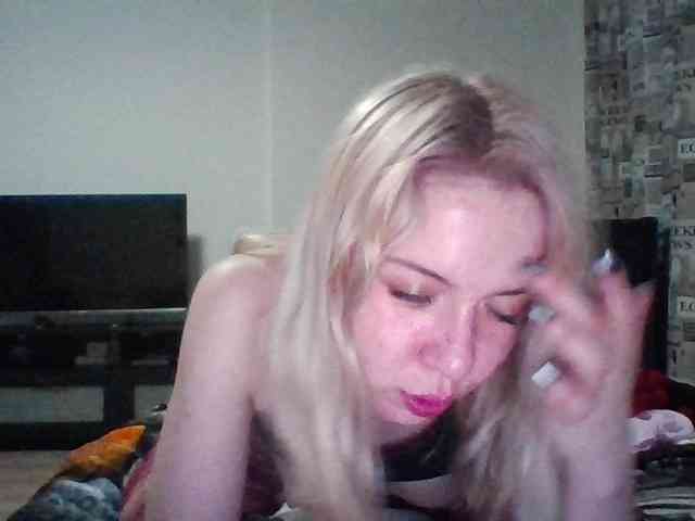 LeliaMercedes webcam