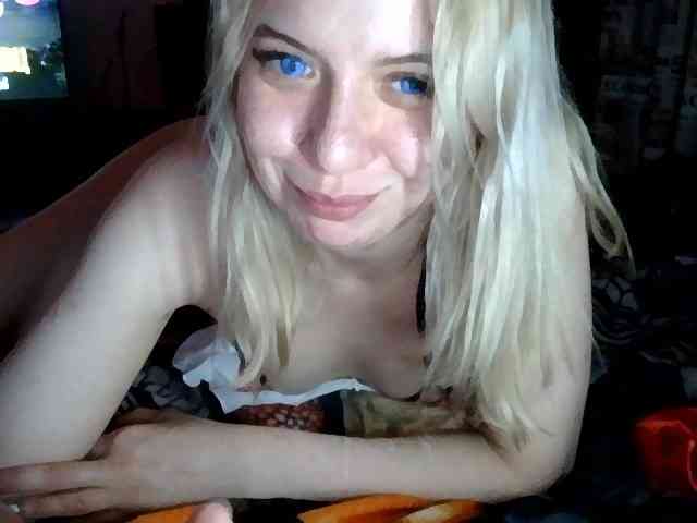 LeliaMercedes webcam