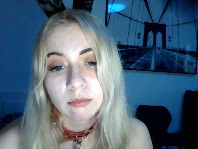 LeliaMercedes webcam