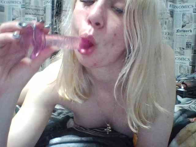 LeliaMercedes webcam