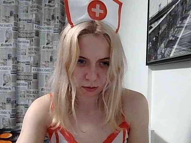 LeliaMercedes webcam