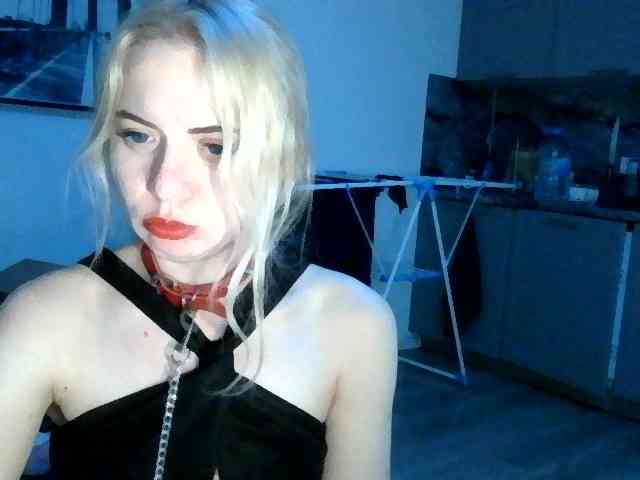 LeliaMercedes webcam