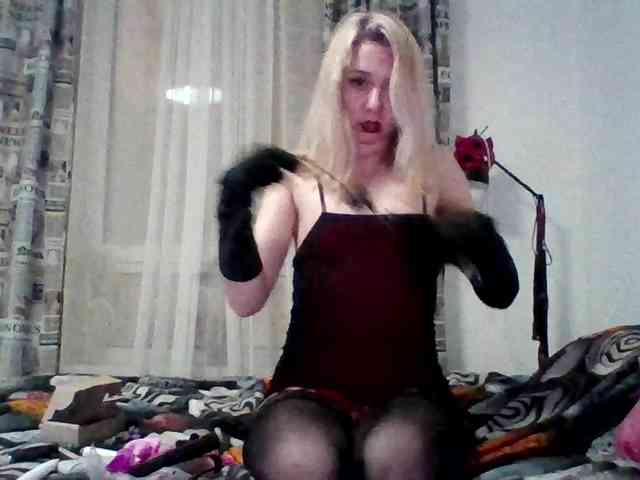 LeliaMercedes webcam