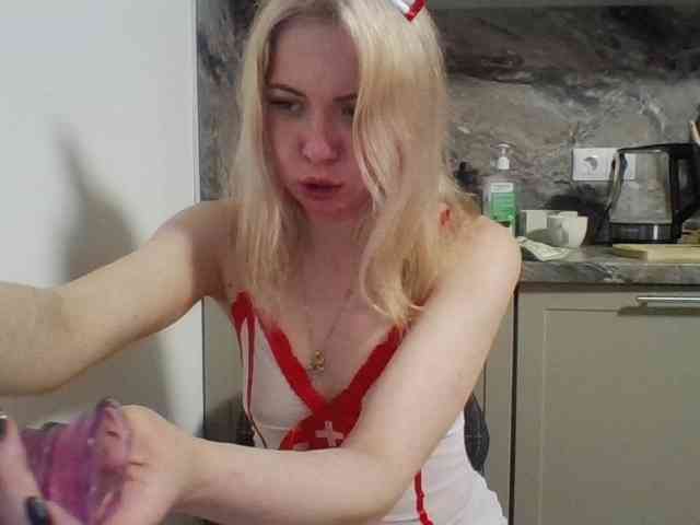 LeliaMercedes webcam