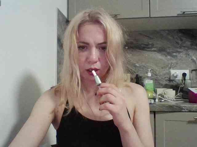 LeliaMercedes webcam