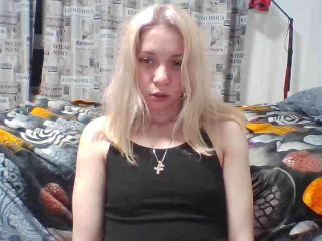 LLeliaMercedes LLeliaMercedes