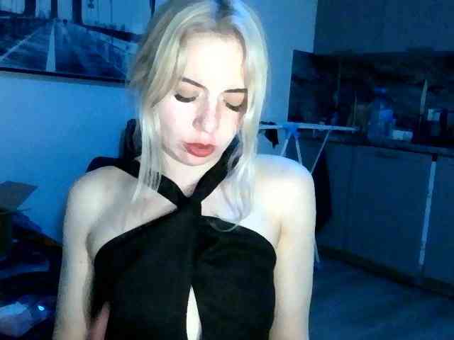 LeliaMercedes webcam