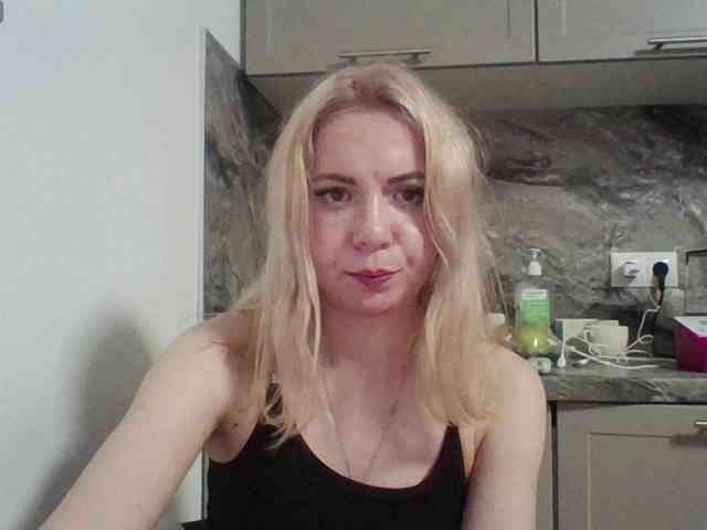 LeliaMercedes webcam