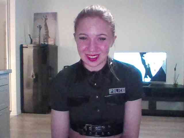 LeliaMercedes webcam