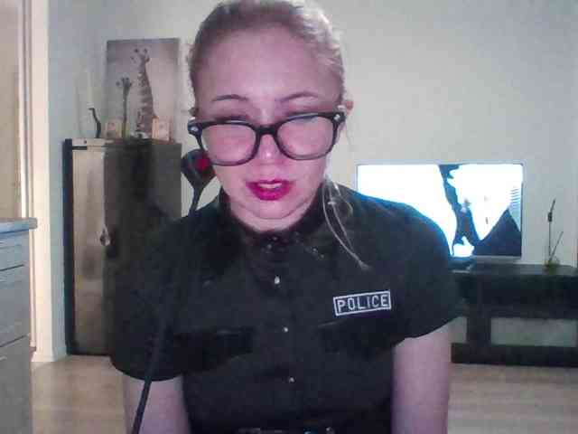 LeliaMercedes webcam